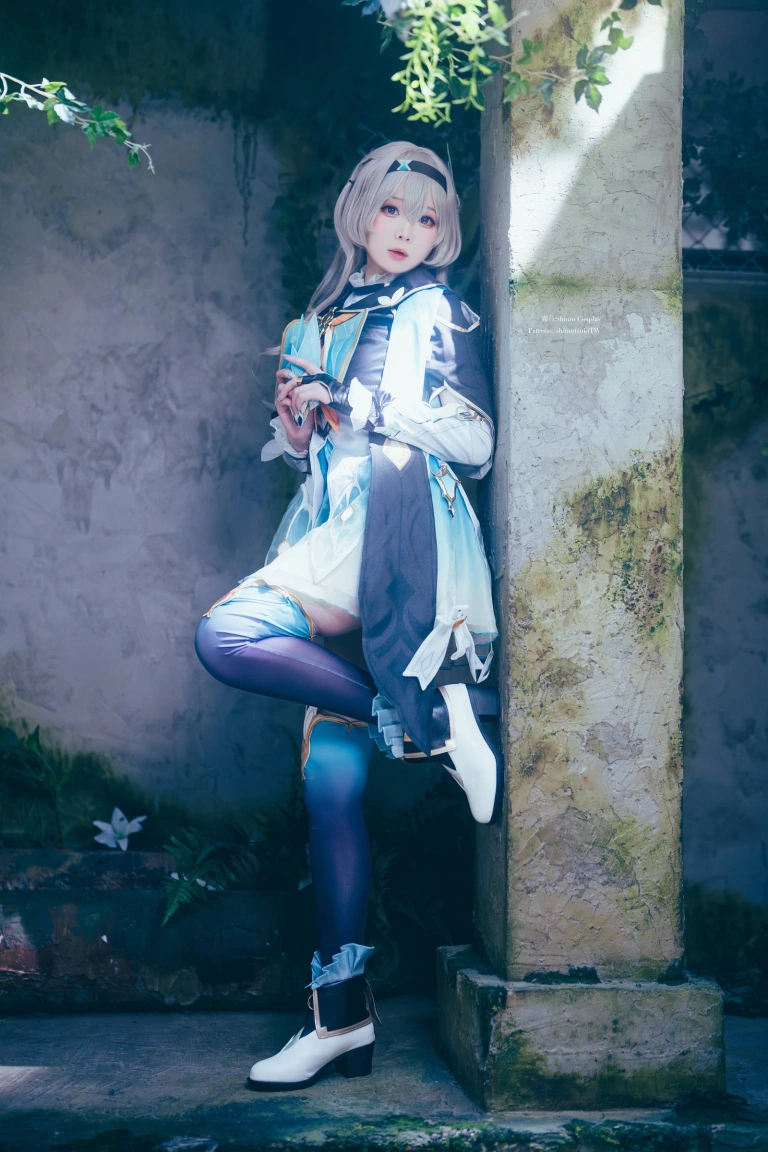霜月shimo《Firefly（HSR）》写真图集 26P｜在线预览与图包下载