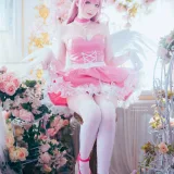 霜月shimo《桃樂絲 Dorothy（NIKKE）》写真图集 26P+3V｜在线预览与图包下载