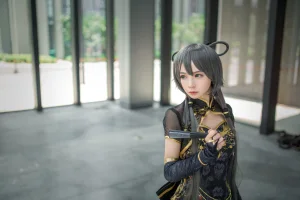 疯猫ss《洛天依》写真图集 10P｜在线预览与图包下载