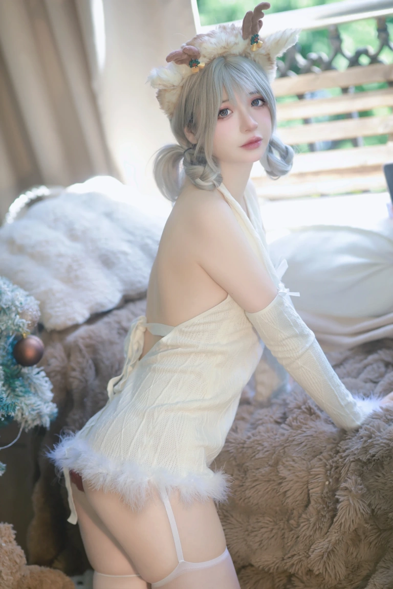 疯猫ss《2023圣诞特典＆白色毛衣》写真图集 98P+1V｜在线预览与图包下载