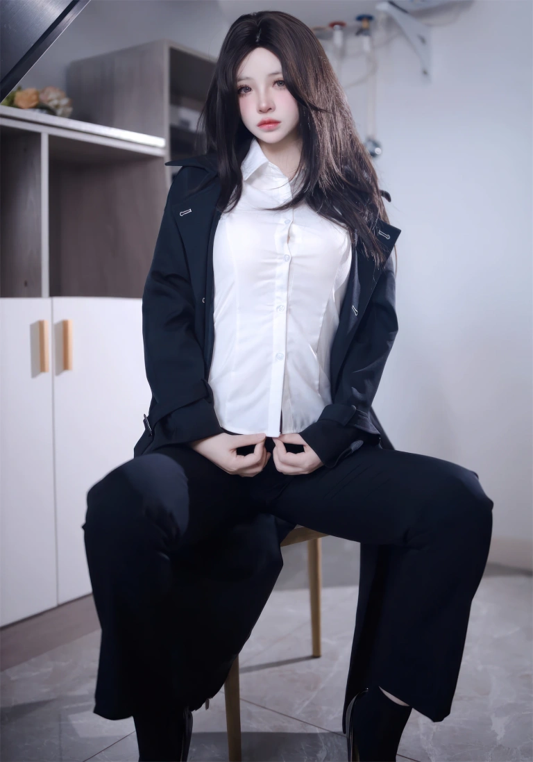 疯猫ss《少女衣橱 西装裤》写真图集 41P｜在线预览与图包下载