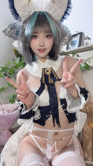 疯猫ss《2026年02月会员》写真图集 60P｜在线预览与图包下载
