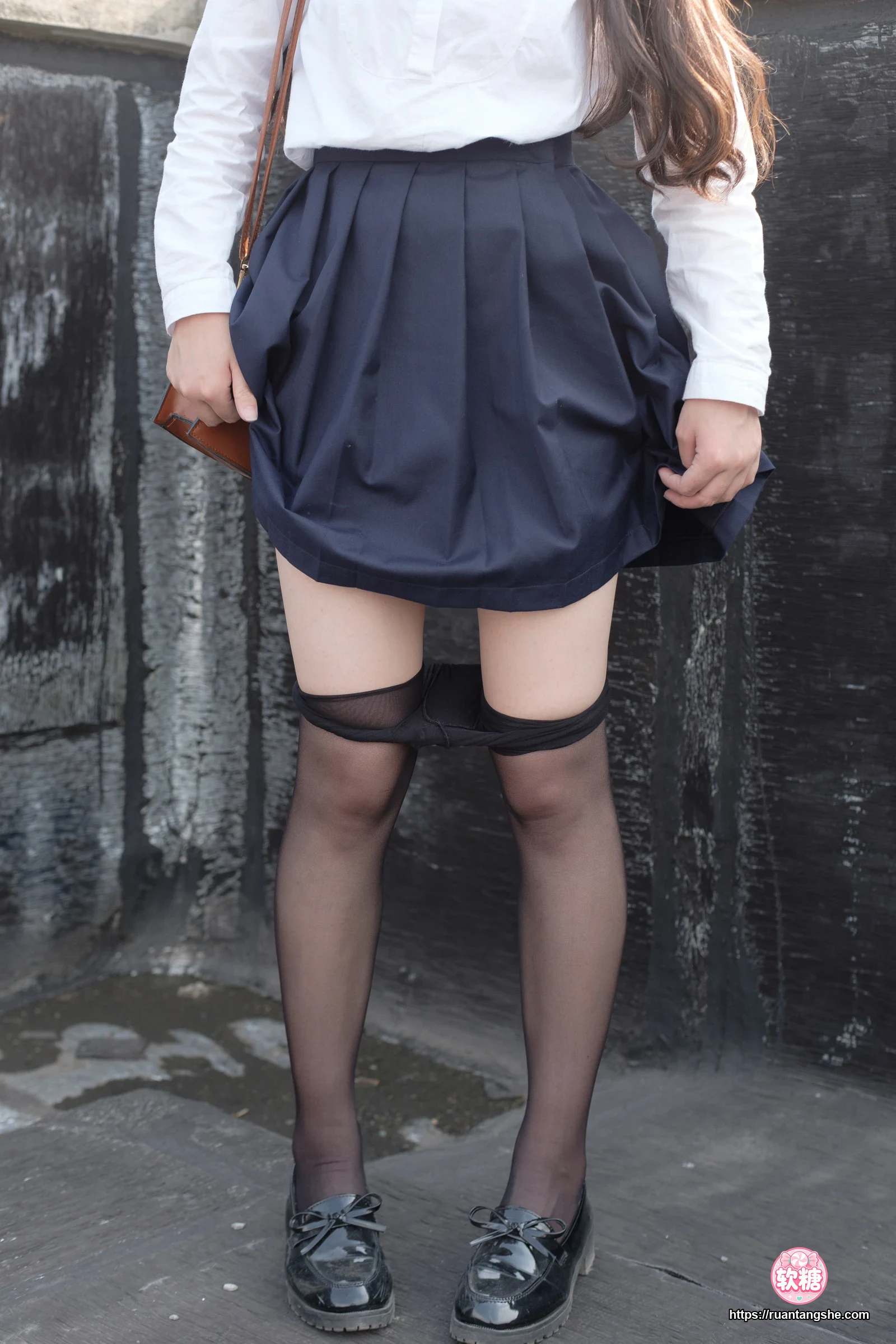 森萝财团 SSR-009