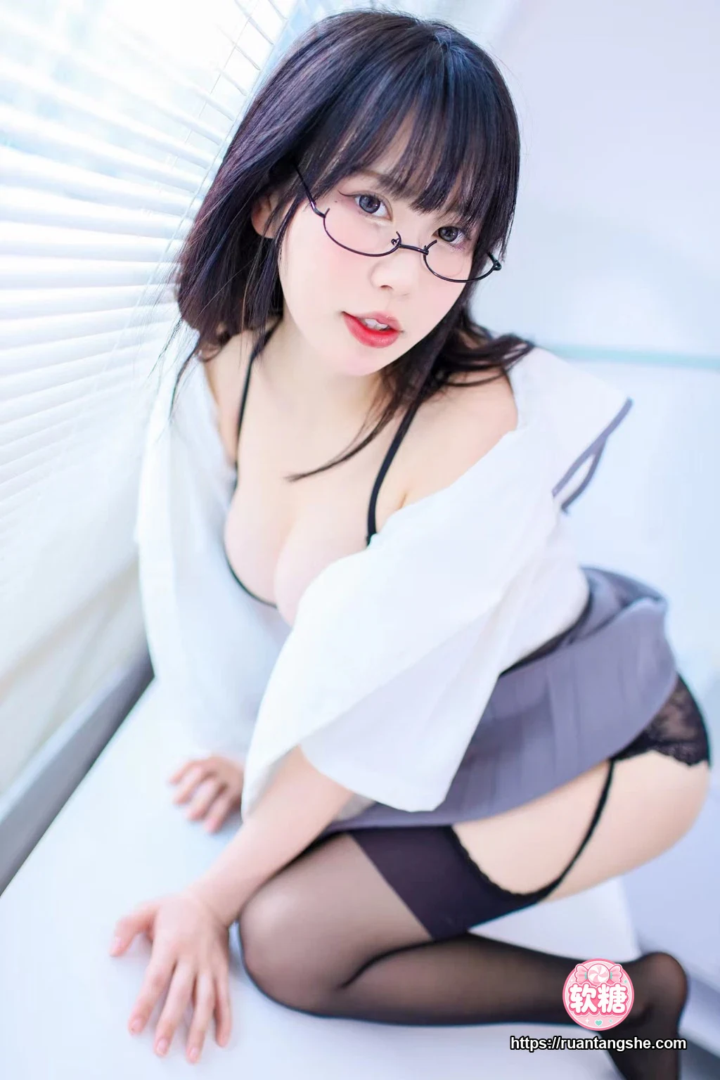 Tina很妖孽呀 Tina很妖孽呀 NO.002 - 调皮的JK妹妹