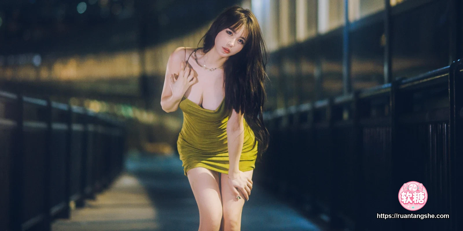 Tina很妖孽呀 Tina很妖孽呀 NO.004 - 绿色连衣裙