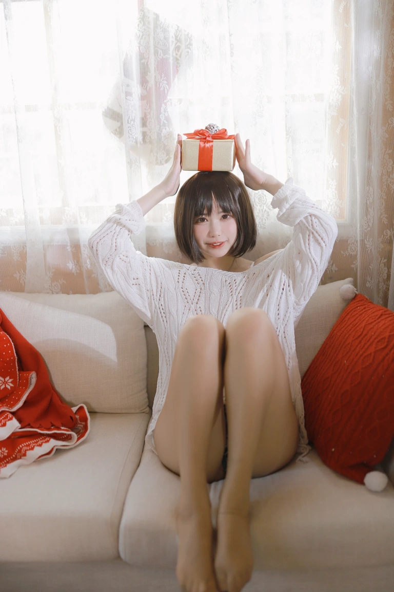 Tina很妖孽呀《温柔短发妹妹》写真图集 52P+1V｜在线预览与图包下载