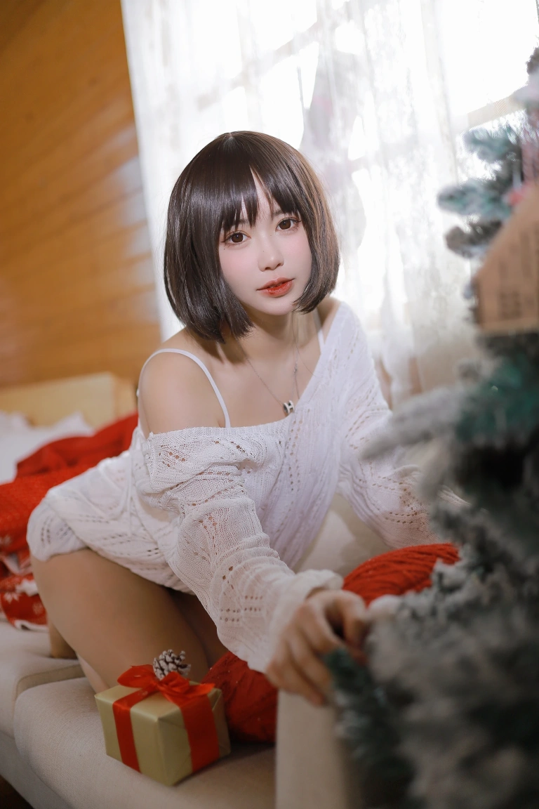 Tina很妖孽呀《温柔短发妹妹》写真图集 52P+1V｜在线预览与图包下载