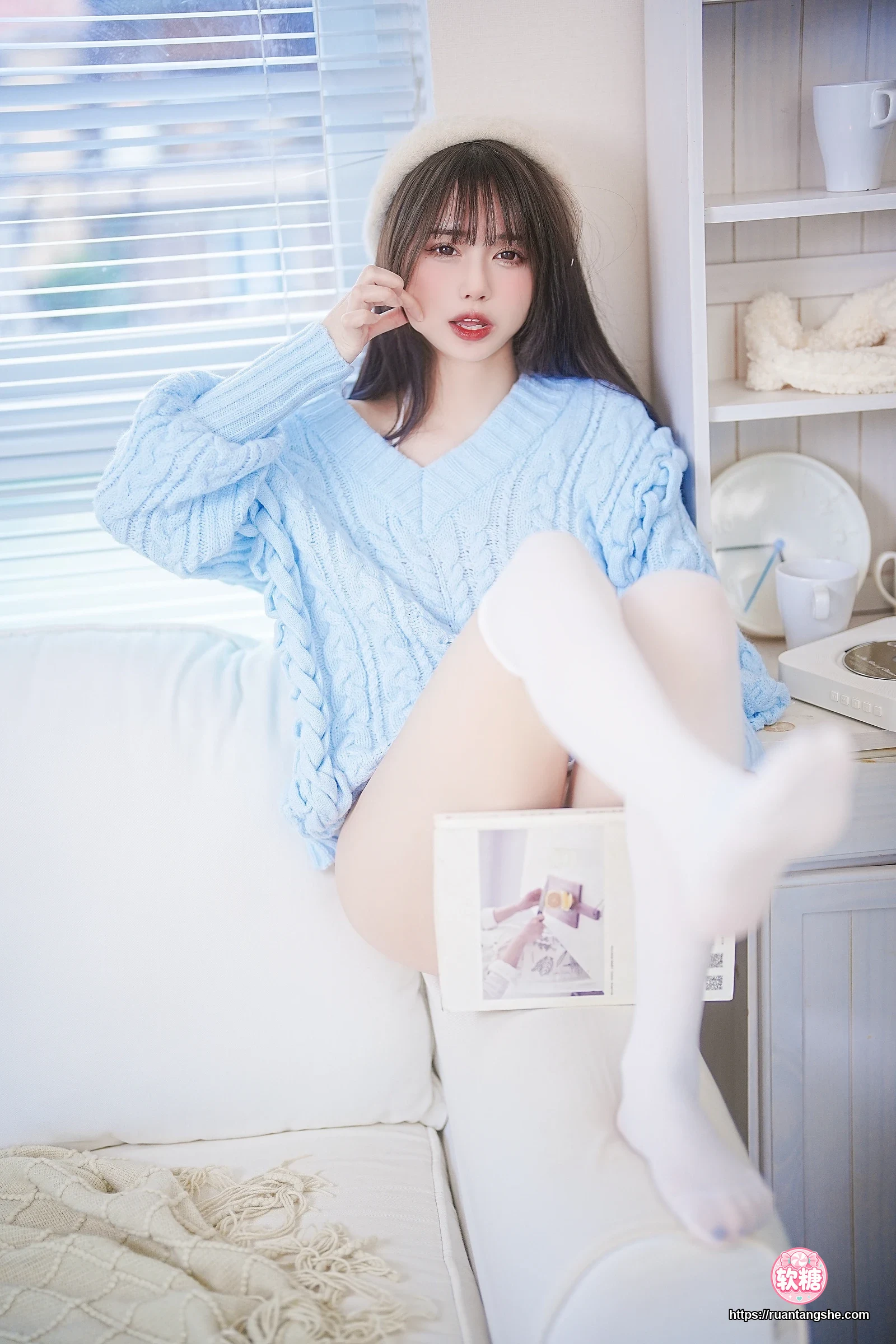 Tina很妖孽呀 Tina很妖孽呀 NO.016 - 蓝色秋冬毛衣
