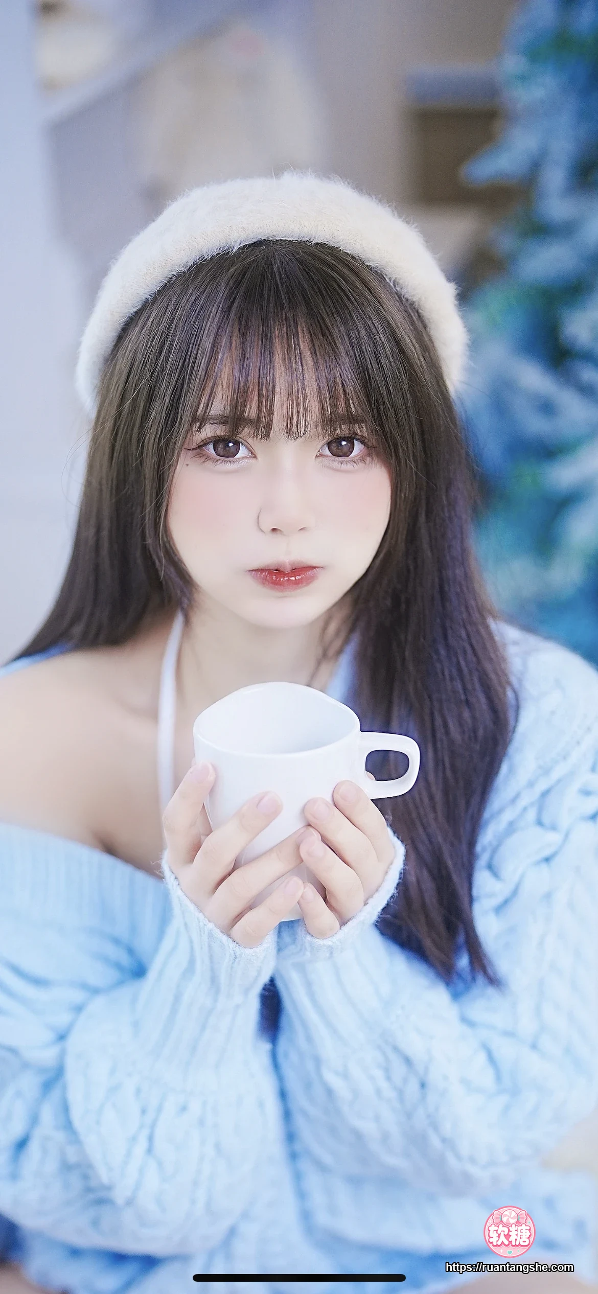 Tina很妖孽呀 Tina很妖孽呀 NO.016 - 蓝色秋冬毛衣