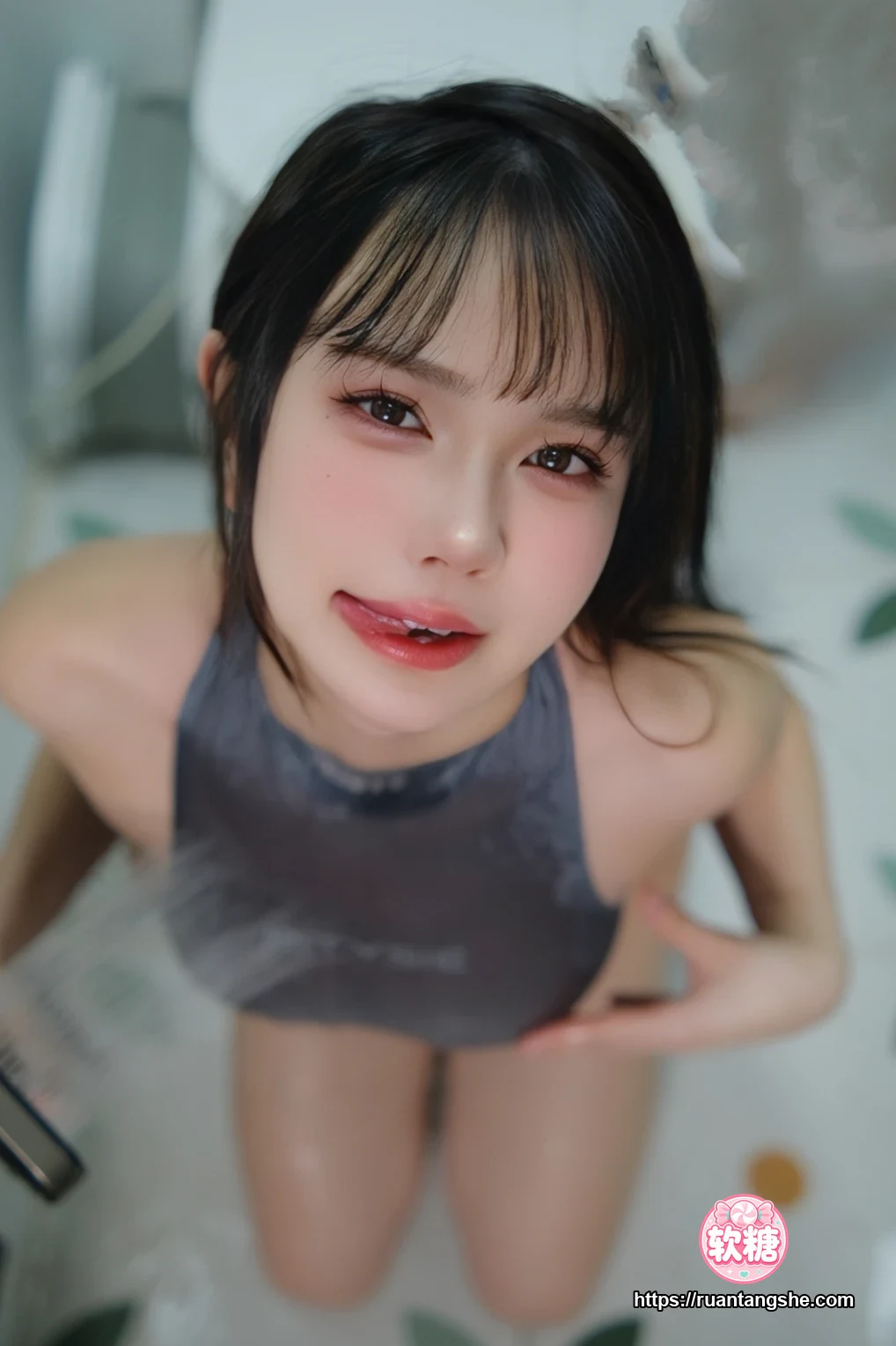 Tina很妖孽呀 Tina很妖孽呀 NO.027 - 体操服沐浴透视