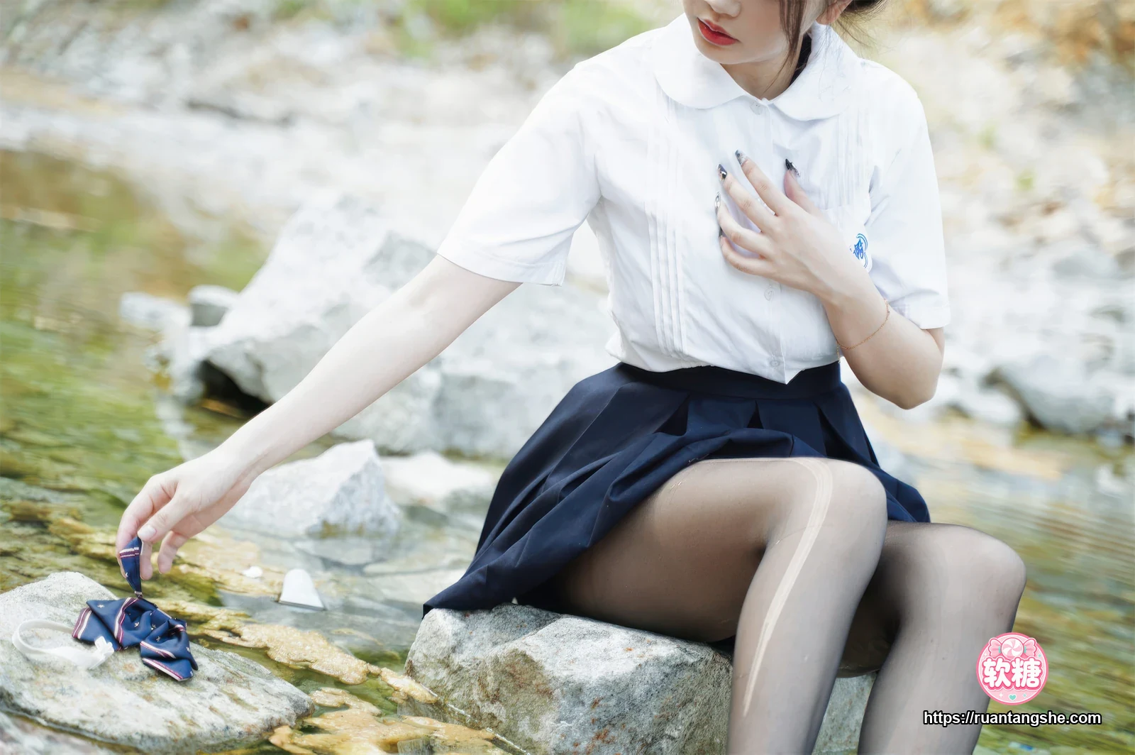 Tina很妖孽呀 Tina很妖孽呀 NO.028 - 小溪体操服死库水JK
