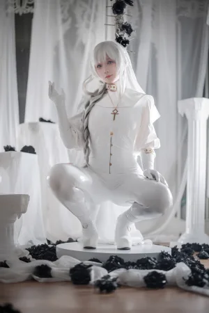 樱落酱w《纯白修女》写真图集 45P｜在线预览与图包下载