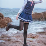 封疆疆v《小短裙》写真图集 10P｜在线预览与图包下载