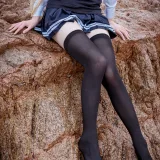 封疆疆v《小短裙》写真图集 10P｜在线预览与图包下载