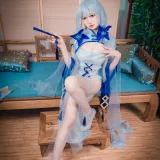 封疆疆v《碧蓝航线 光辉cos》写真图集 15P｜在线预览与图包下载