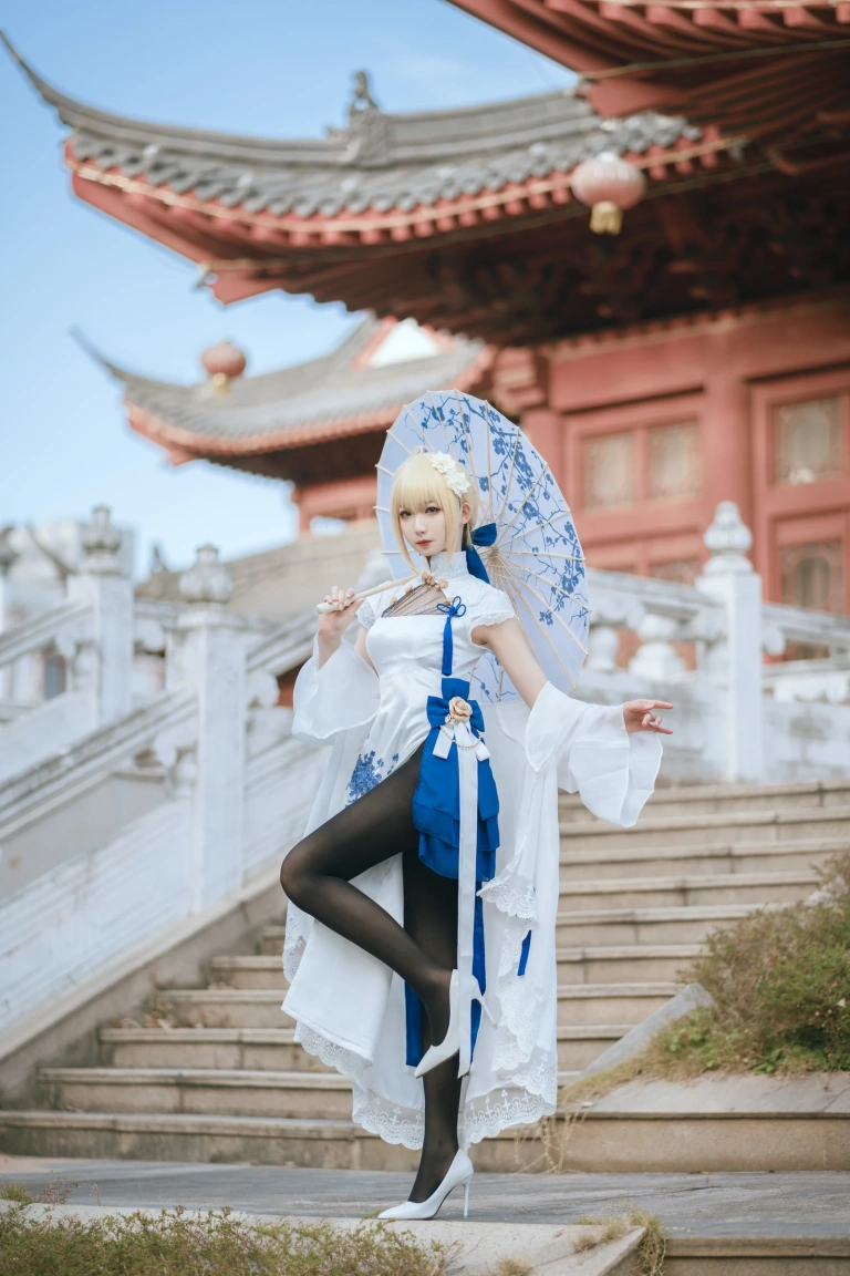 封疆疆v《saber 旗袍》写真图集 34P｜在线预览与图包下载