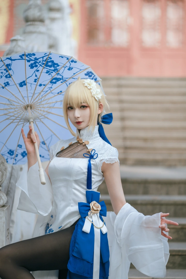 封疆疆v《saber 旗袍》写真图集 34P｜在线预览与图包下载