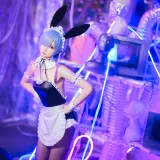 封疆疆v《蕾姆兔女郎》写真图集 18P｜在线预览与图包下载