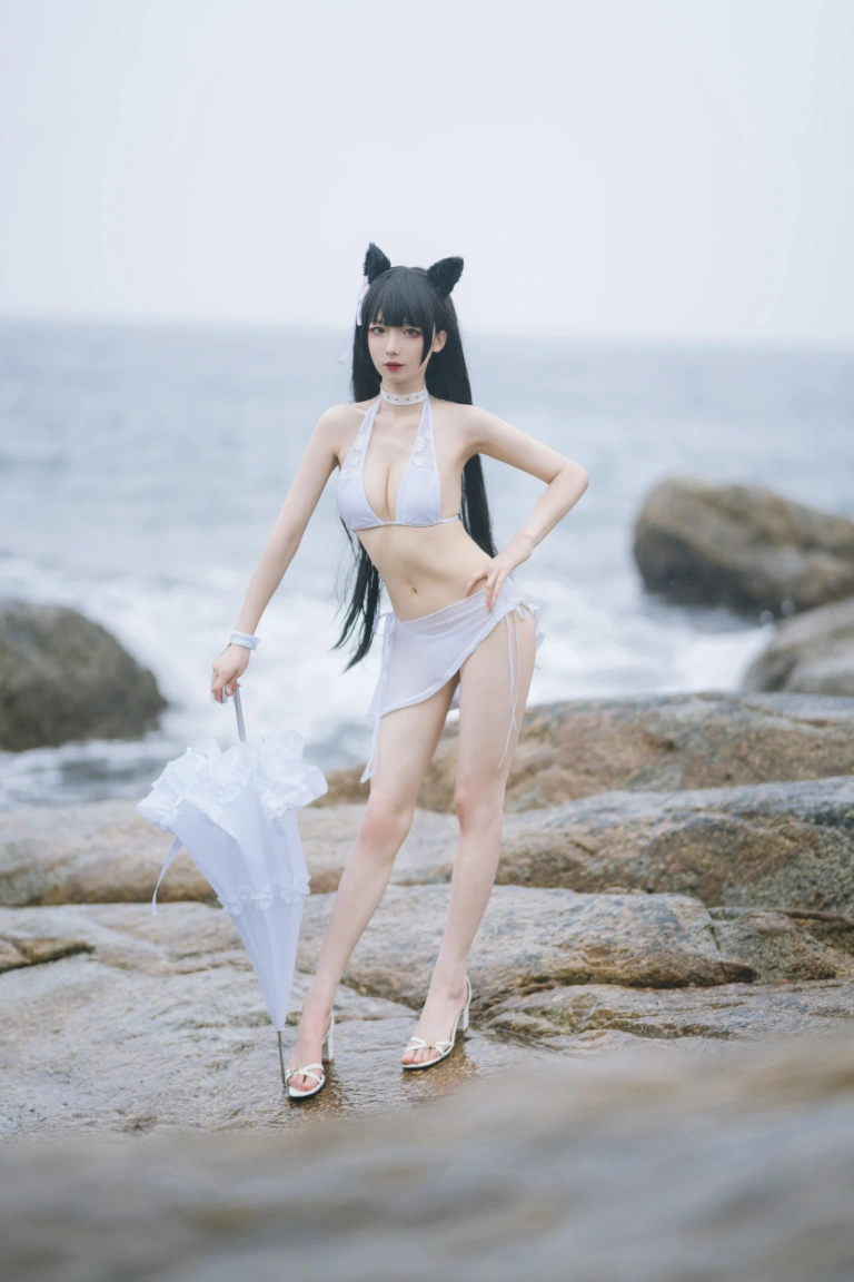 封疆疆v《爱宕泳装》写真图集 14P｜在线预览与图包下载