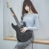 封疆疆v《吉他妹妹》写真图集 40P｜在线预览与图包下载