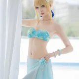 封疆疆v《阿尔托莉雅·潘德拉贡 泳装》写真图集 40P｜在线预览与图包下载