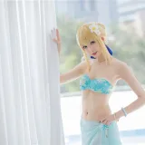 封疆疆v《阿尔托莉雅·潘德拉贡 泳装》写真图集 40P｜在线预览与图包下载