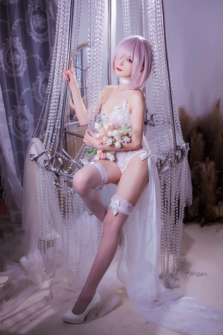 封疆疆v《玛修婚纱》写真图集 36P｜在线预览与图包下载