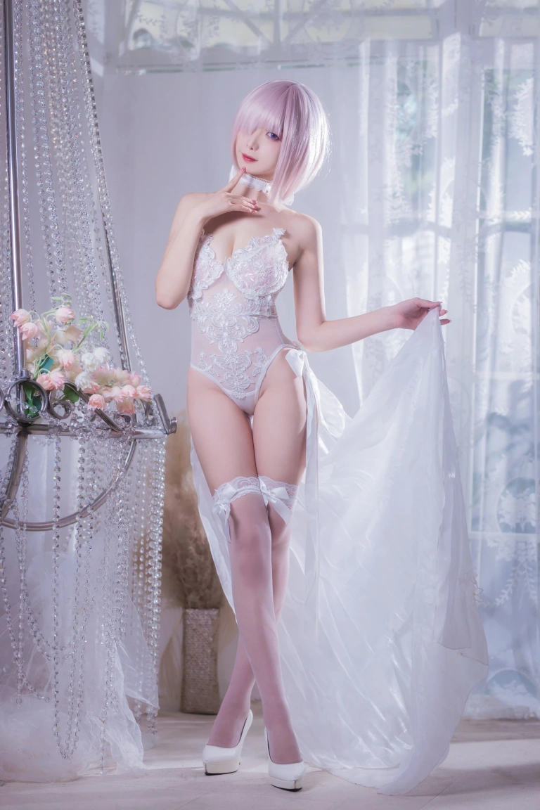 封疆疆v《玛修婚纱》写真图集 36P｜在线预览与图包下载