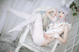 封疆疆v《恶毒》写真图集 31P｜在线预览与图包下载