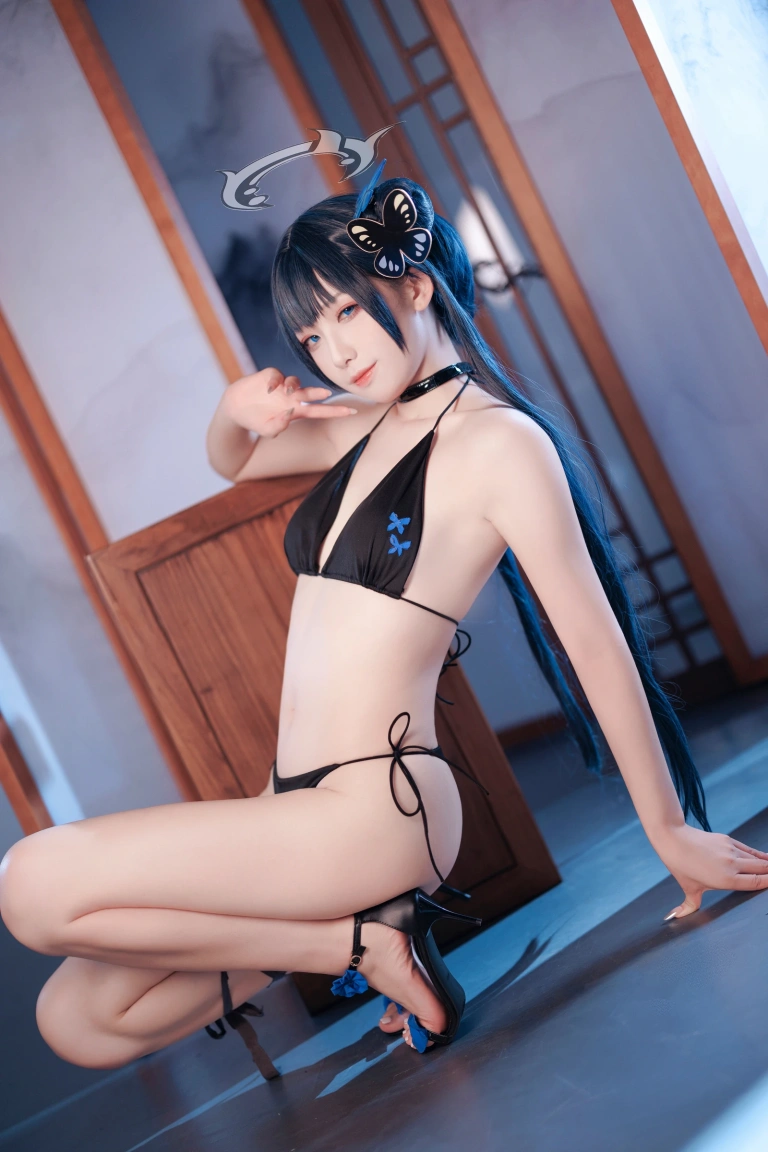 封疆疆v《碧蓝档案 妃咲 泳装》写真图集 30P｜在线预览与图包下载