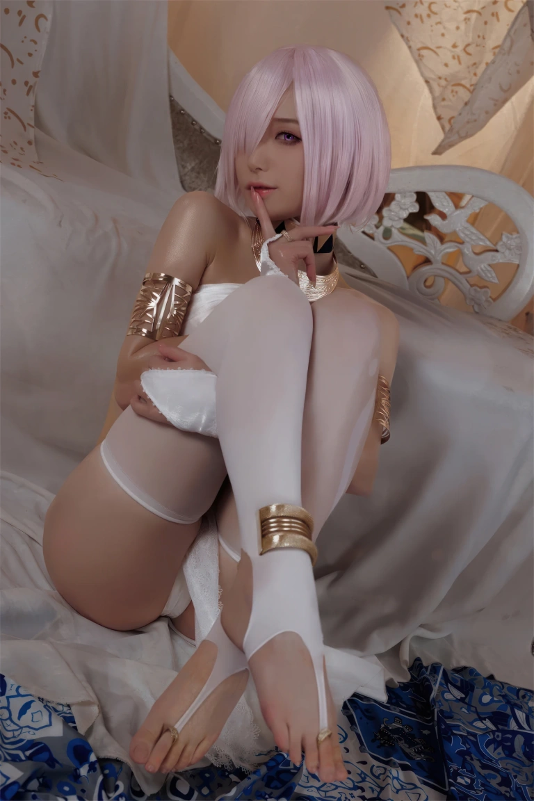 封疆疆v《Fate 玛修基列莱特》写真图集 40P｜在线预览与图包下载