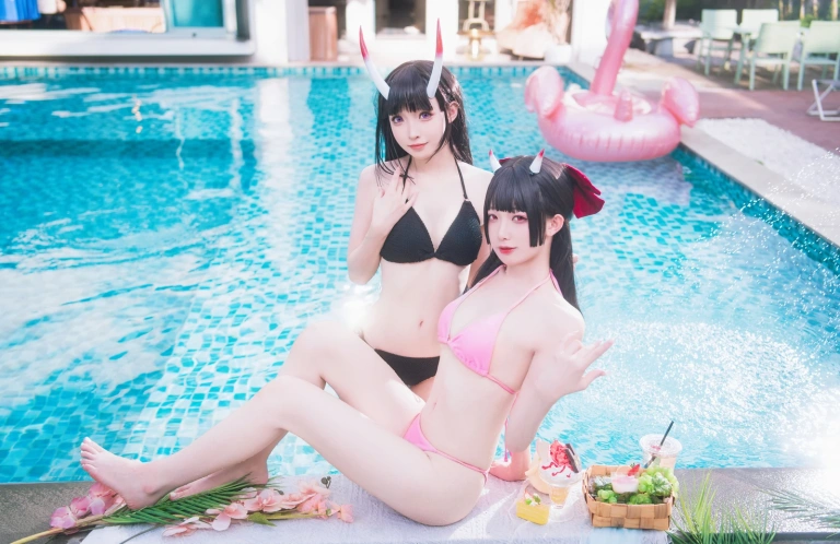 封疆疆v《能代x酒匂泳装（&祖木子）》写真图集 43P｜在线预览与图包下载