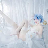 封疆疆v《恰巴耶夫》写真图集 29P｜在线预览与图包下载
