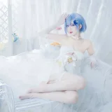 封疆疆v《恰巴耶夫》写真图集 29P｜在线预览与图包下载