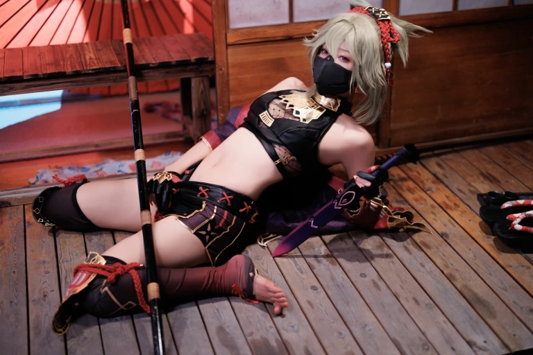 封疆疆v《原神 久岐忍》写真图集 26P｜在线预览与图包下载