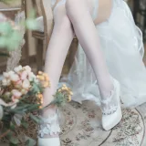封疆疆v《埃姆登》写真图集 33P｜在线预览与图包下载