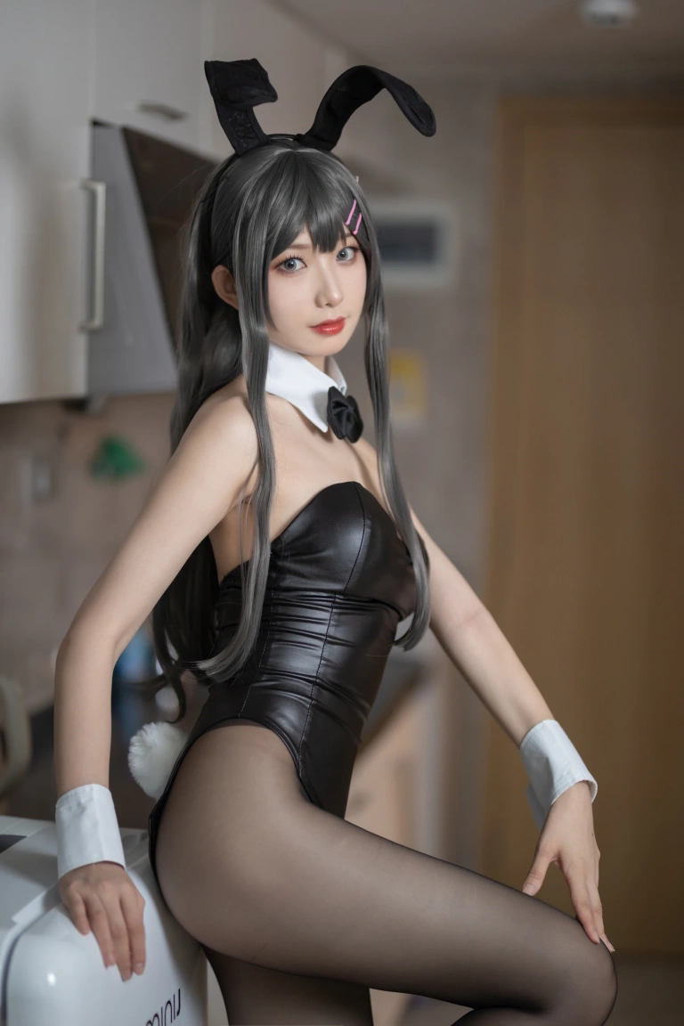 封疆疆v《樱岛麻衣兔女郎》写真图集 40P｜在线预览与图包下载