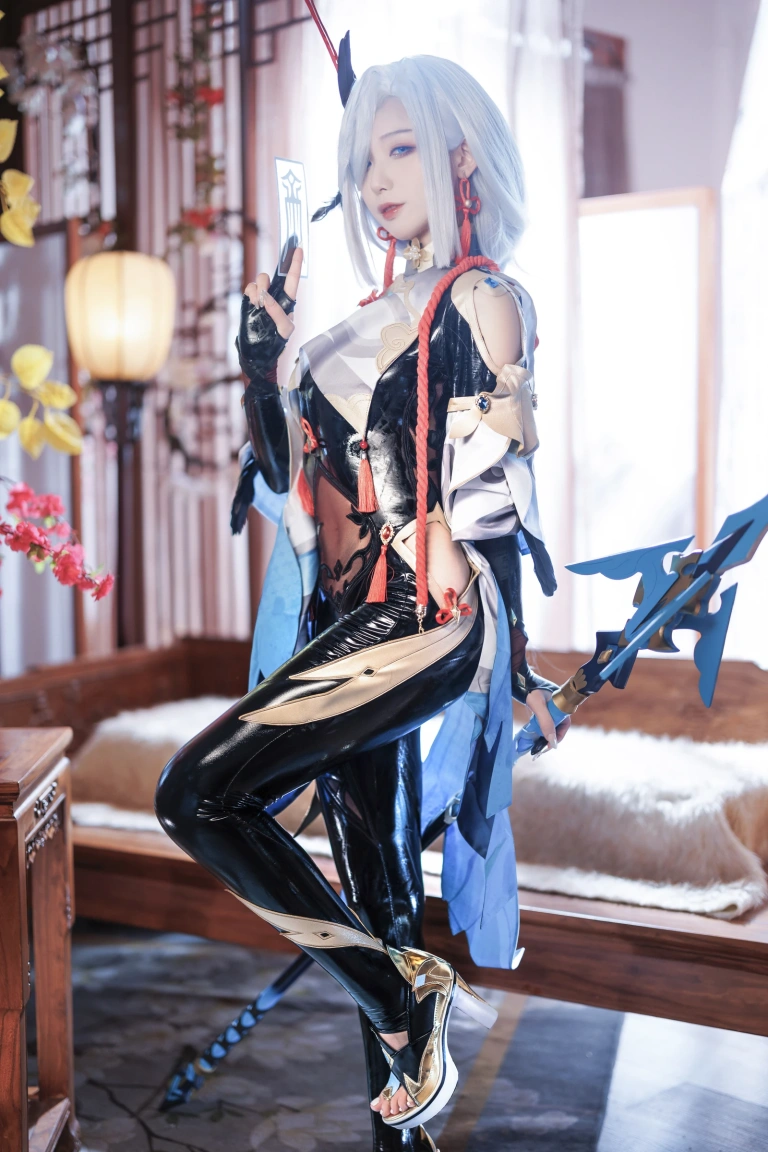 封疆疆v《原神 申鹤》写真图集 31P｜在线预览与图包下载