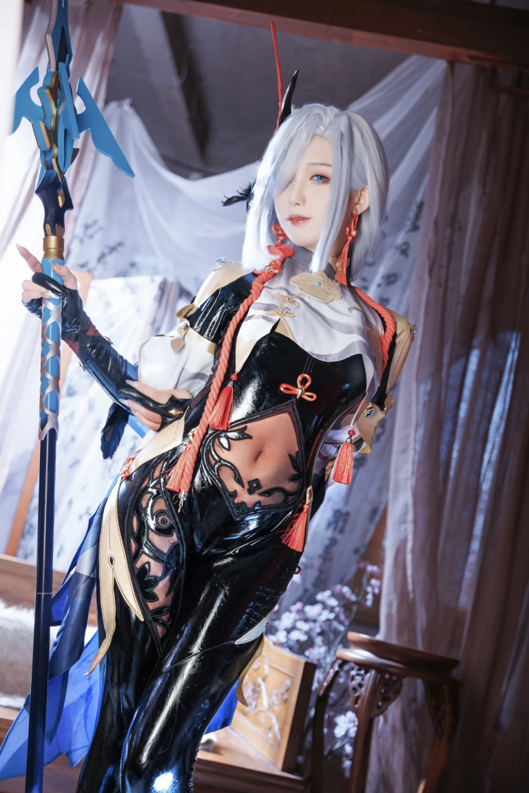 封疆疆v《原神 申鹤》写真图集 31P｜在线预览与图包下载