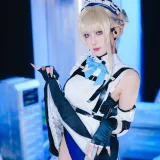 封疆疆v《飞鸟马时 女仆》写真图集 41P｜在线预览与图包下载