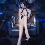 封疆疆v《小恶魔》写真图集 30P｜在线预览与图包下载
