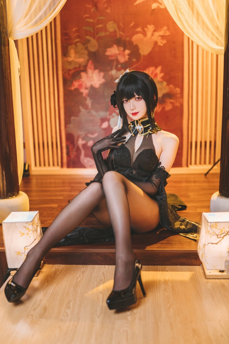封疆疆v《镇海》写真图集 32P｜在线预览与图包下载