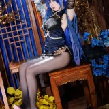 封疆疆v《花园旗袍 新泽西旗袍》写真图集 43P｜在线预览与图包下载
