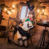 封疆疆v《莫妮卡女郎》写真图集 31P｜在线预览与图包下载