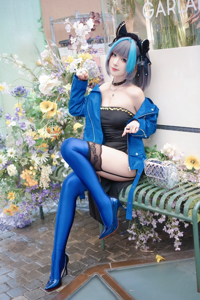 封疆疆v《碧蓝航线 柴郡常服》写真图集 27P｜在线预览与图包下载