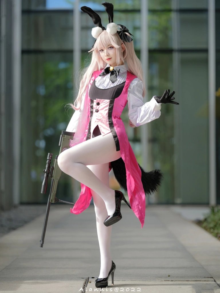 封疆疆v《FGO：光之高扬斯卡娅兔女郎场照》写真图集 27P｜在线预览与图包下载