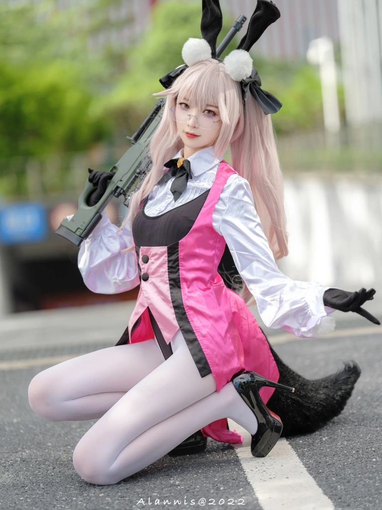 封疆疆v《FGO：光之高扬斯卡娅兔女郎场照》写真图集 27P｜在线预览与图包下载