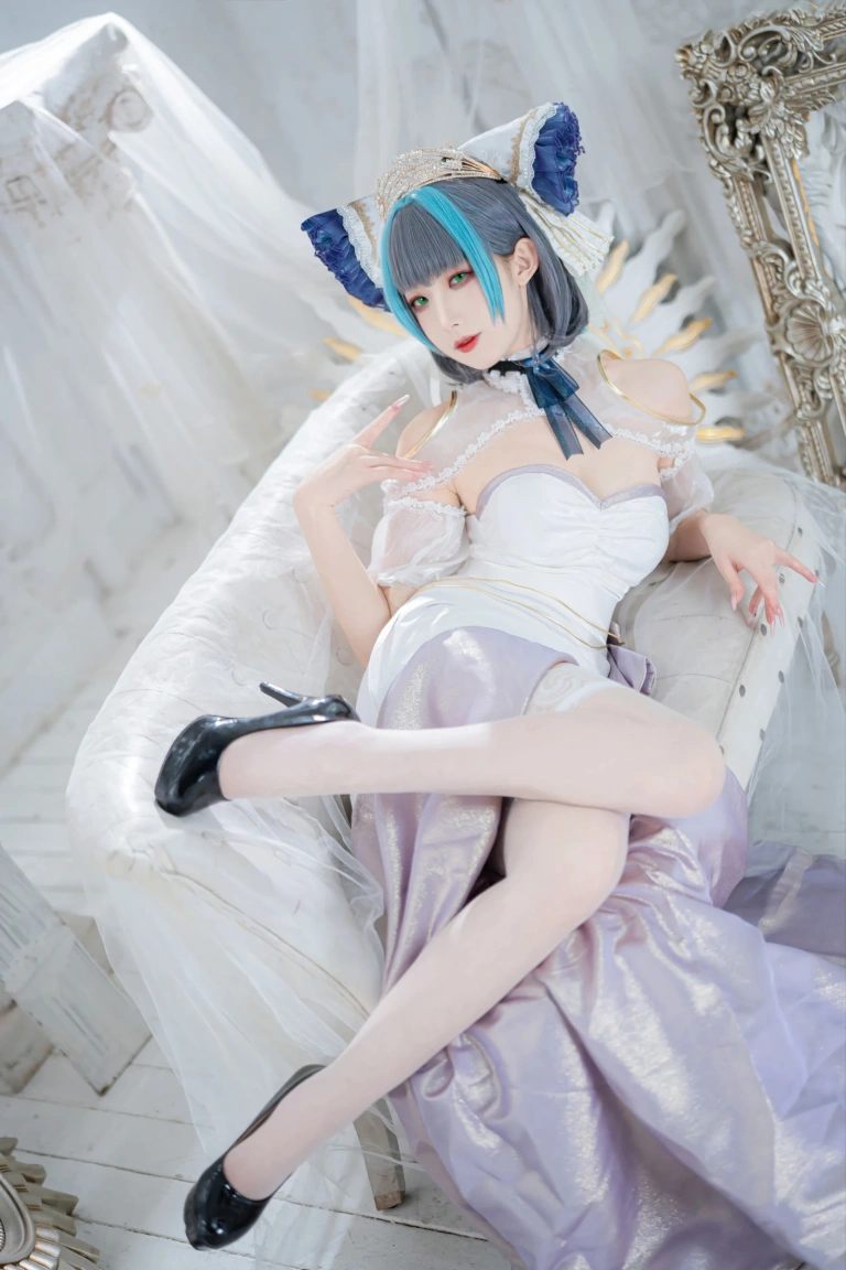 封疆疆v《碧蓝航线 柴郡誓约礼服》写真图集 18P｜在线预览与图包下载
