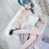 封疆疆v《碧蓝航线 柴郡誓约礼服》写真图集 18P｜在线预览与图包下载