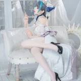 封疆疆v《碧蓝航线 柴郡誓约礼服》写真图集 18P｜在线预览与图包下载